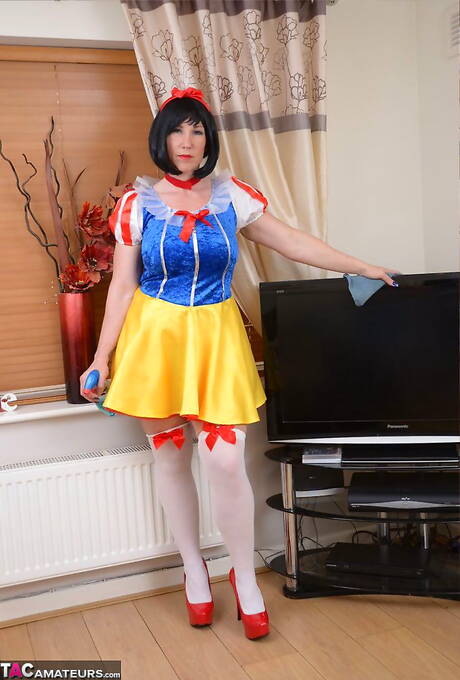 TAC Amateurs invite you to explore a free photos with Melody xxx gallery 273153