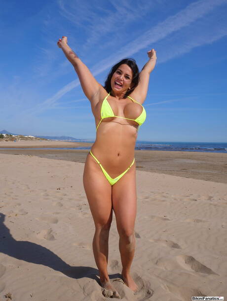 Bikini Fanatics pics collection featuring Chloe Lamour unveiling superb body